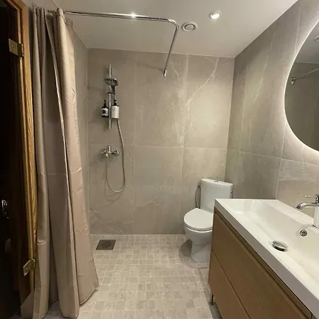 アパート With Sauna And Private Terrace *